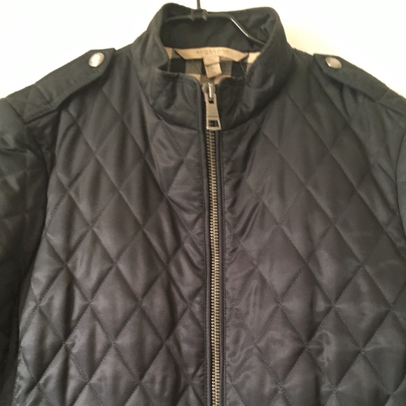 Authentic Burberry Navy Quilted Jacket - Picture 2 of 10